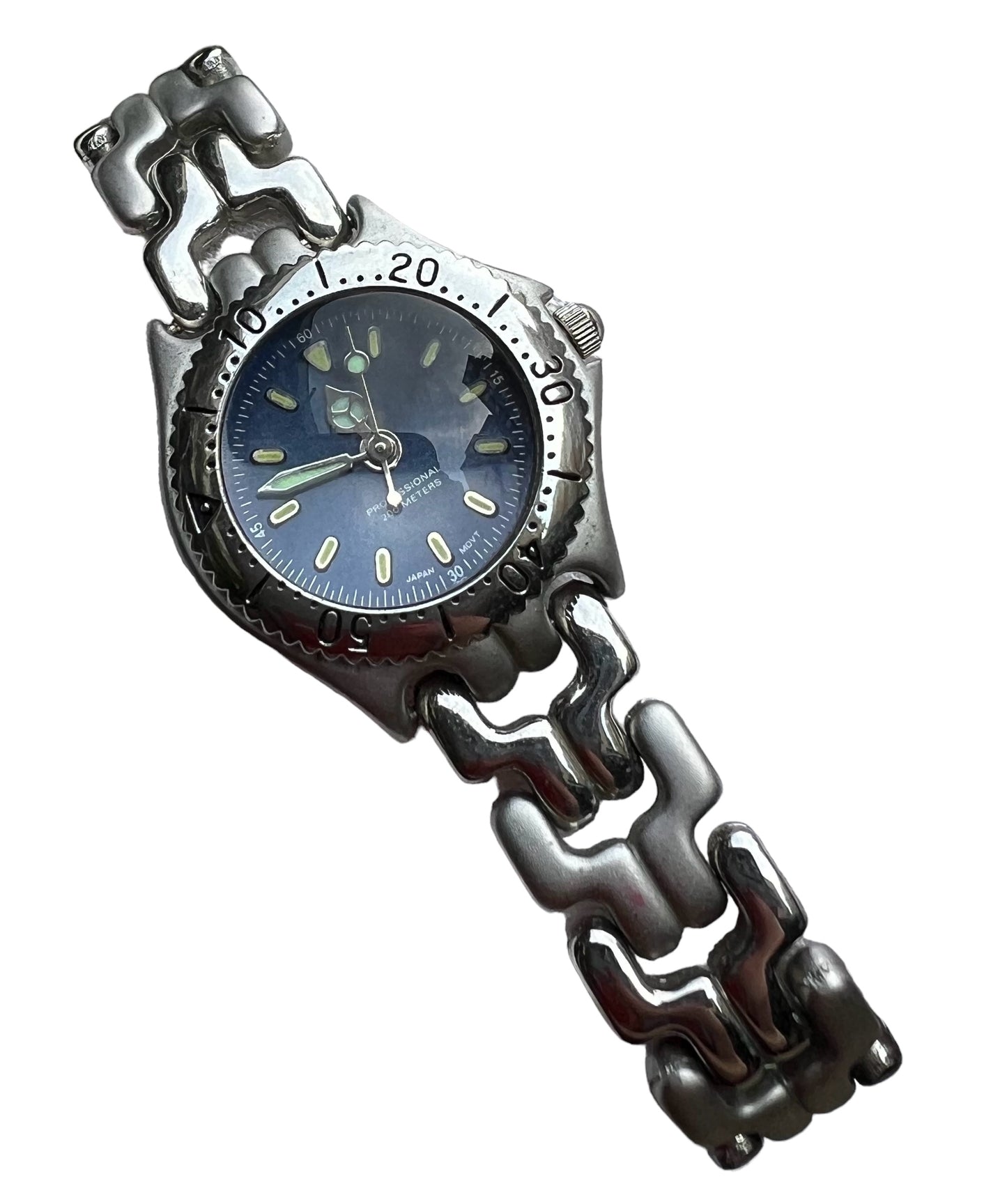 Spectacular vintage bezel dial ladies women’s watch