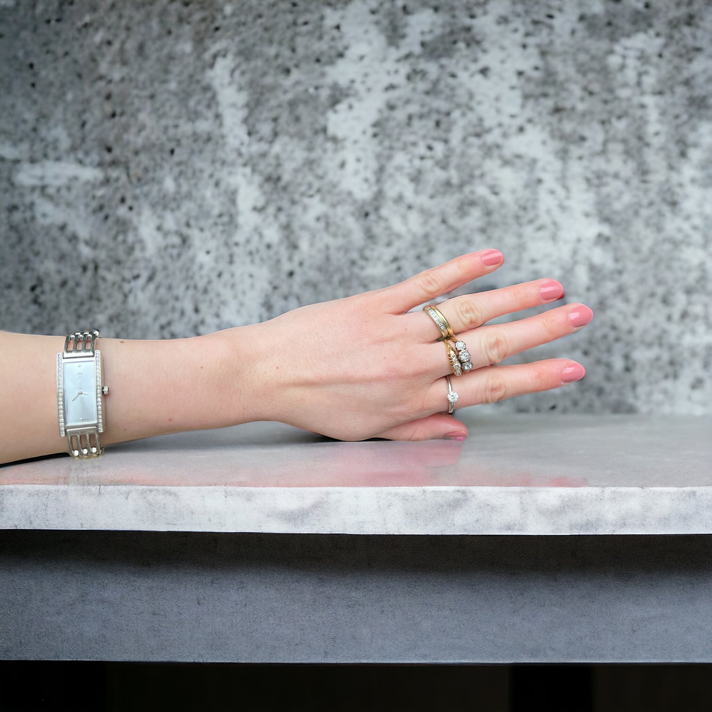 Lovely vintage women's cocktail  dress watch with a silver-tone bracelet