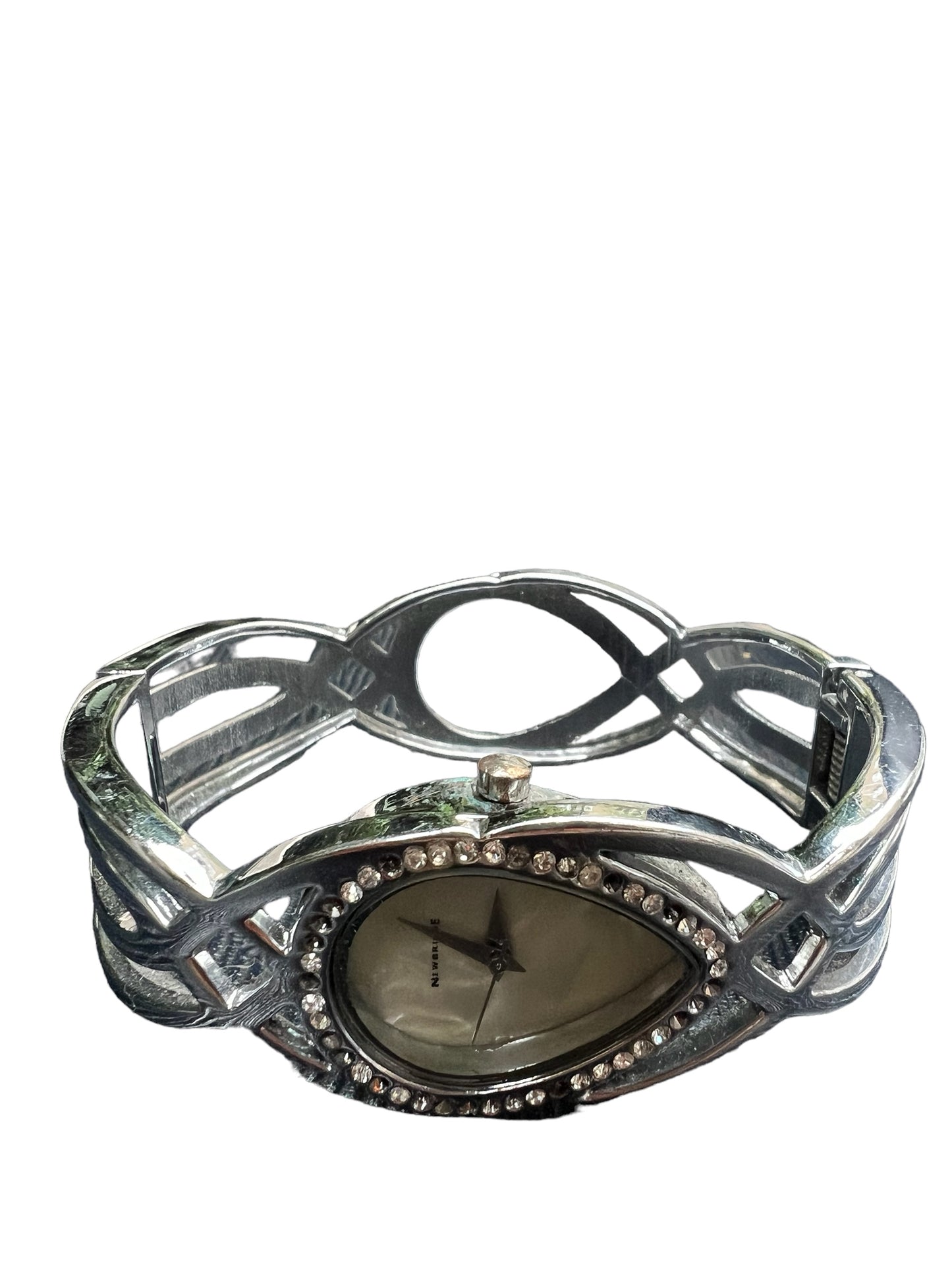 Gorgeous vintage women's ladies watch on round cuff bangle